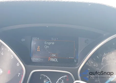 2018 Ford Focus Se z USA, uszkodzony, nr VIN 1FADP3F26JL266393